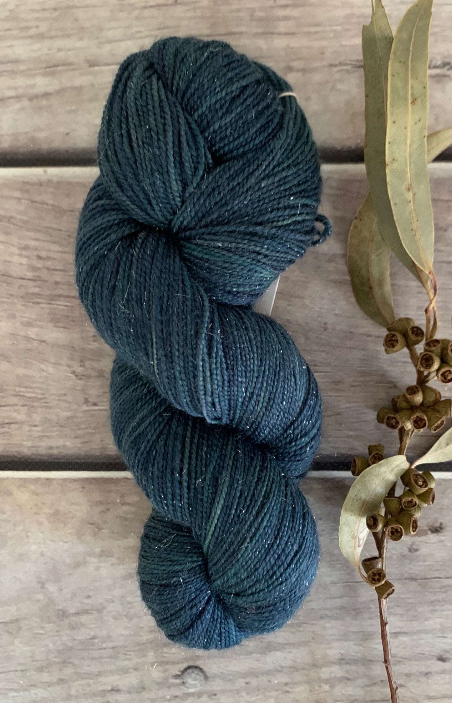 Midnight - sparkle sock yarn in merino and nylon Yin Hou OB