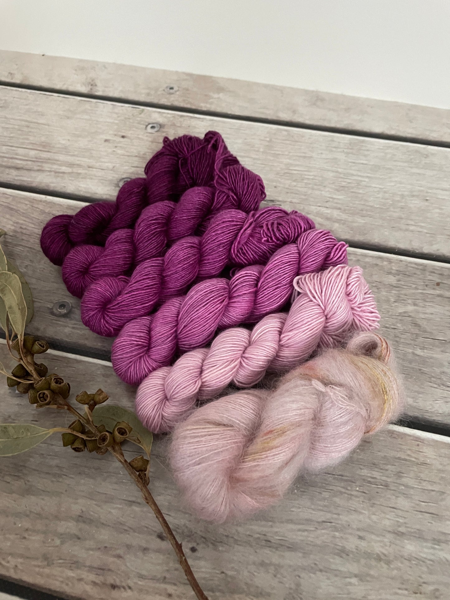 Knit for the Girls fade - Osmanthus 4 ply