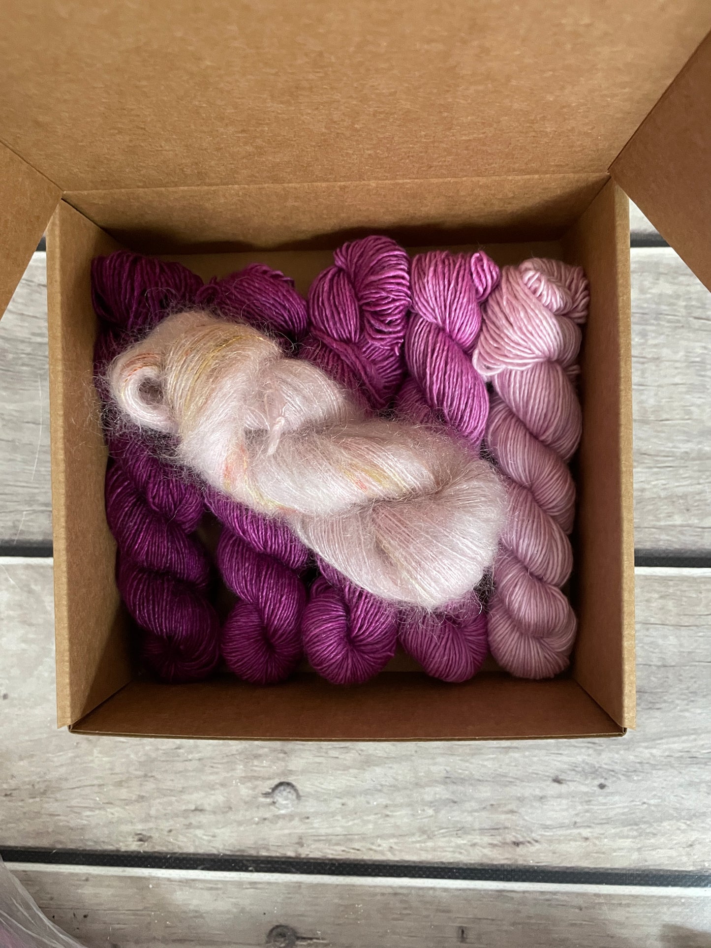 Knit for the Girls fade - Osmanthus 4 ply