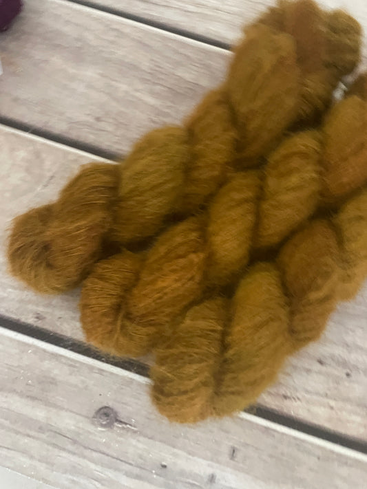 Ming Tile - 2 ply Suri/merino fluff - Rosemary