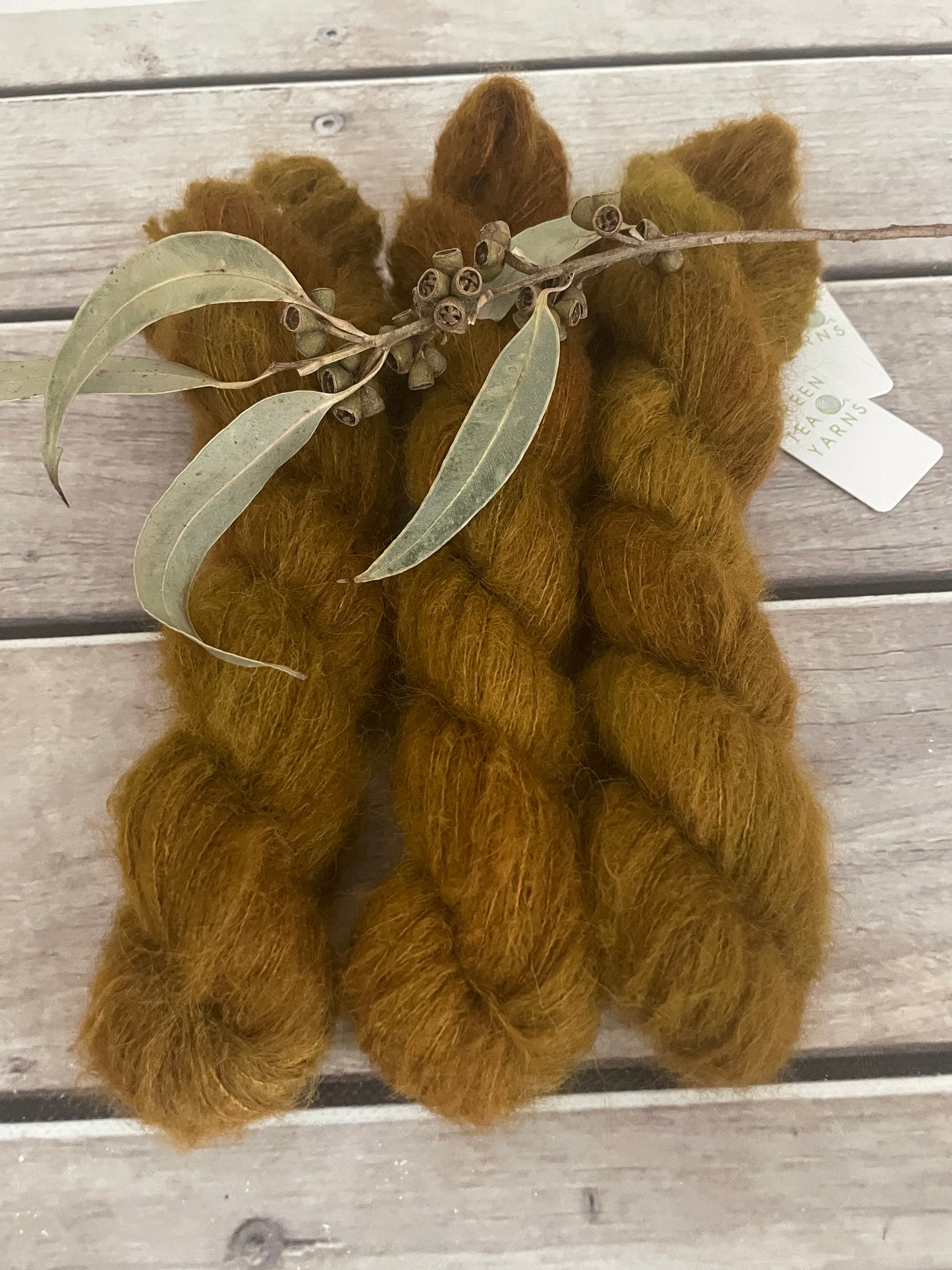 Ming Tile - 2 ply Suri/merino fluff - Rosemary