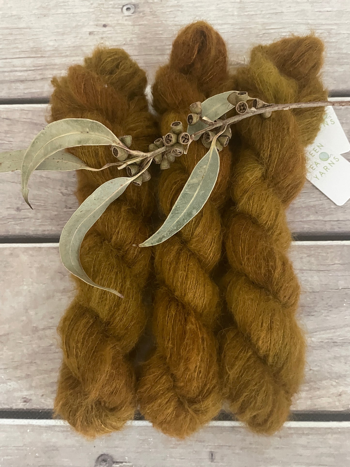 Ming Tile - 2 ply Suri/merino fluff - Rosemary