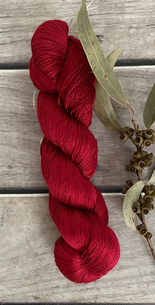 Red Lacquer on Ginseng - 3 ply pure silk yarn