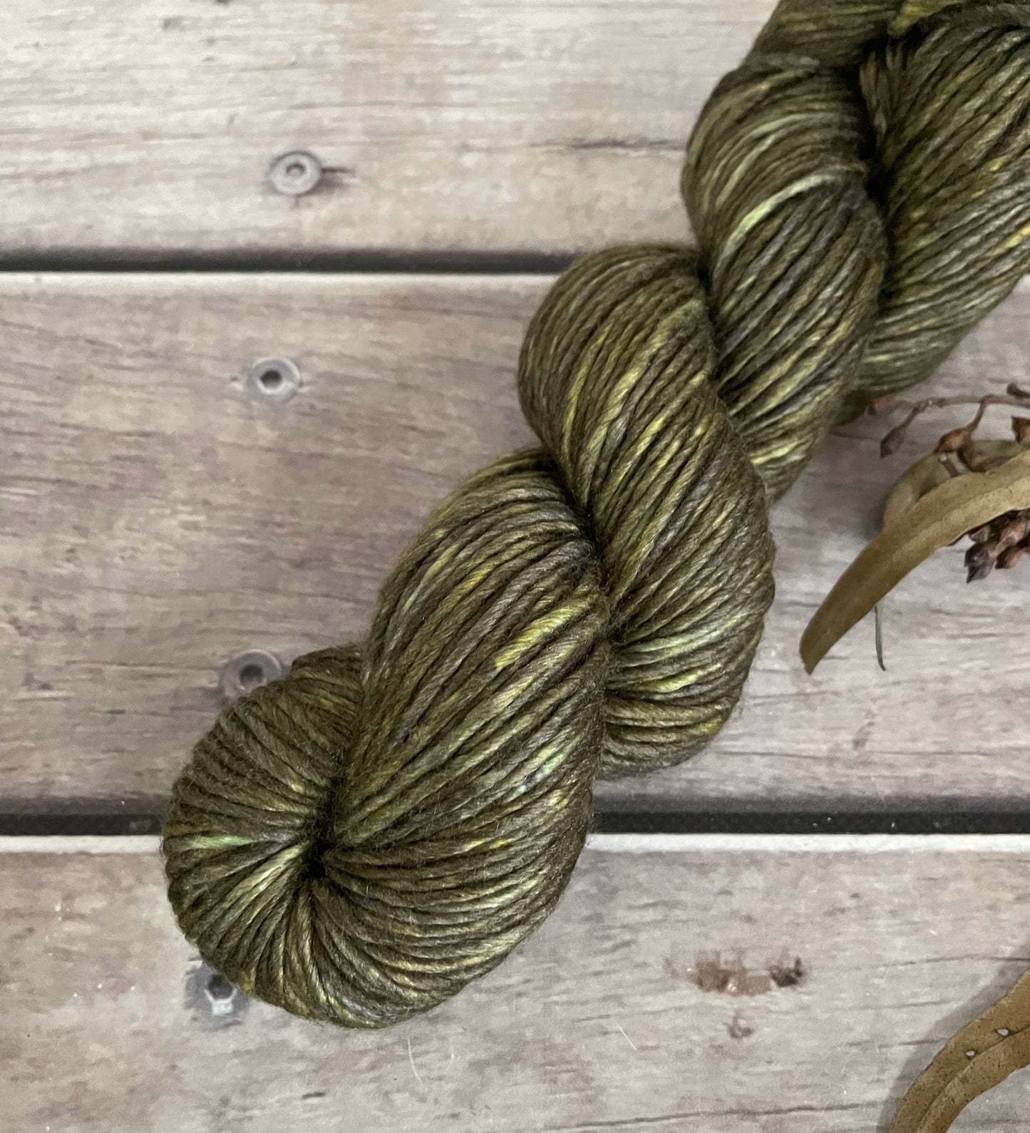 Banksia - 10 ply merino/silk singles - Peach