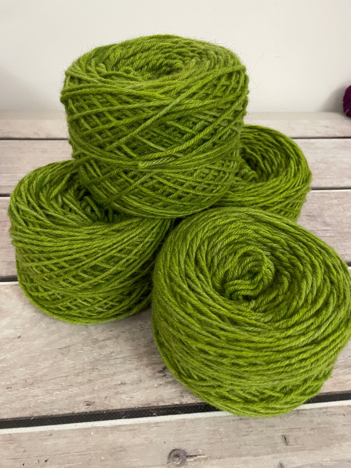 Spring Leaf - merino/possom - 8 ply - Kawa Kawa 8