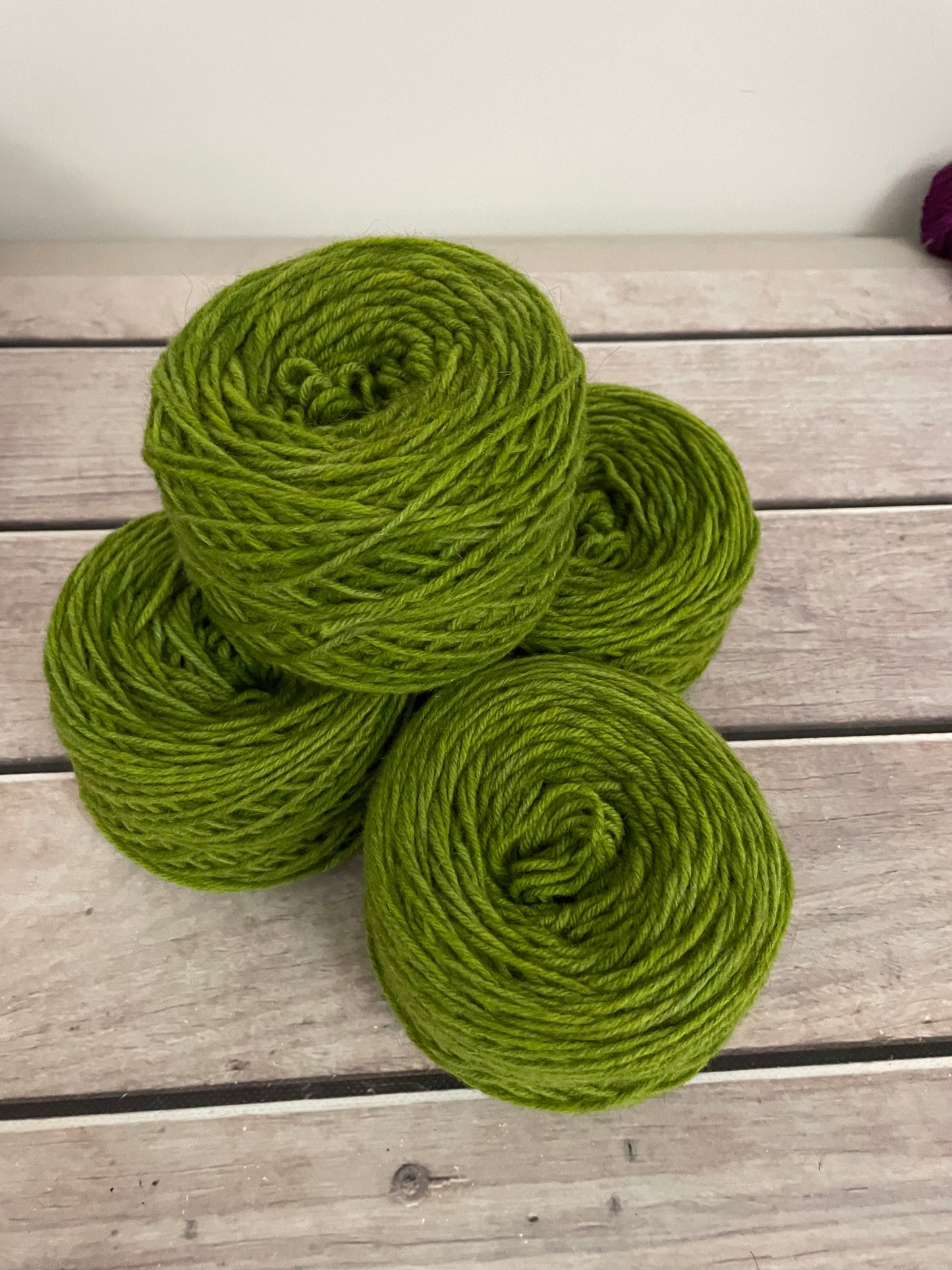Spring Leaf - merino/possom - 8 ply - Kawa Kawa 8