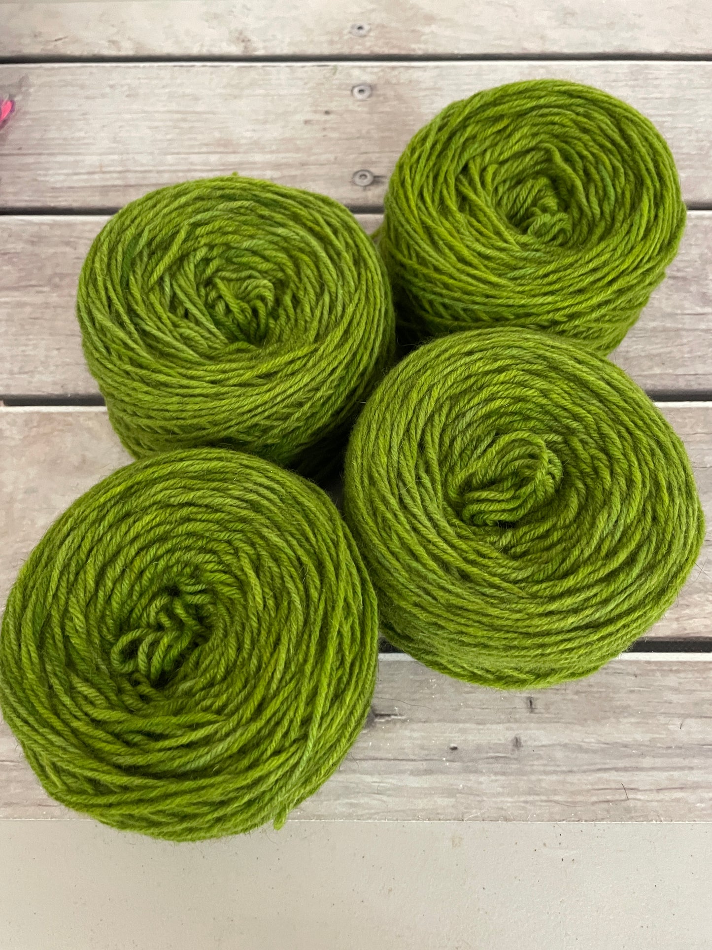 Spring Leaf - merino/possom - 8 ply - Kawa Kawa 8
