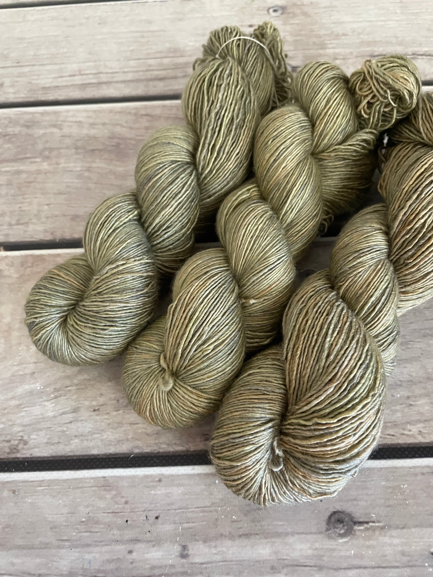 Native Sage on Merino and Silk 4 ply single - Osmanthus