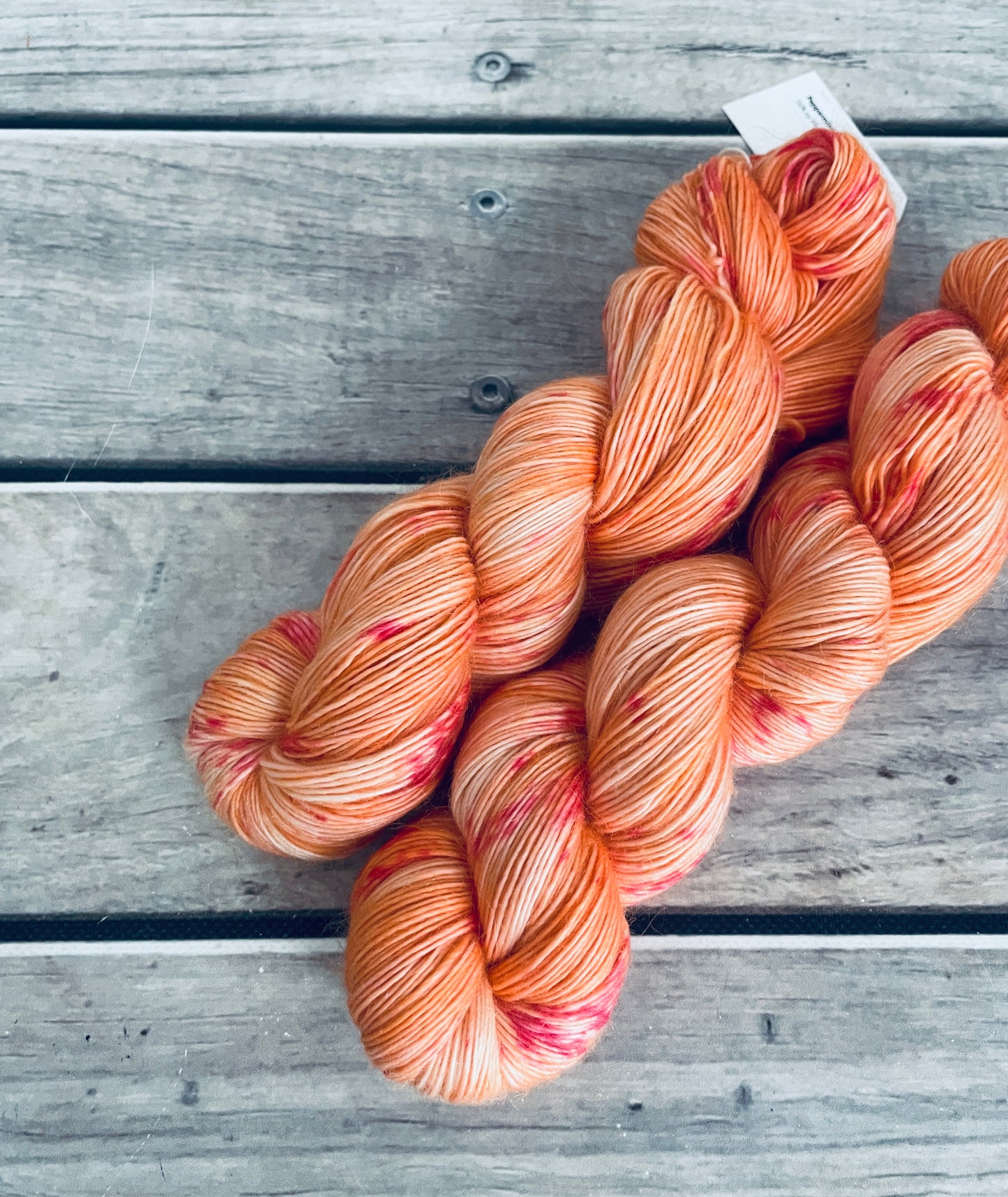 Crushed Peach ooak - 4 Ply merino/mohair - Peppermint