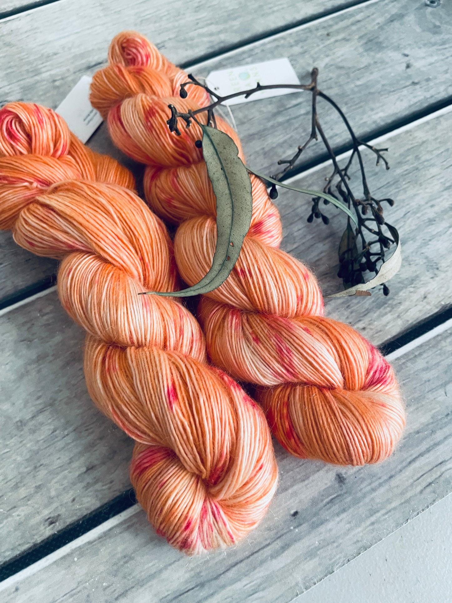 Crushed Peach ooak - 4 Ply merino/mohair - Peppermint