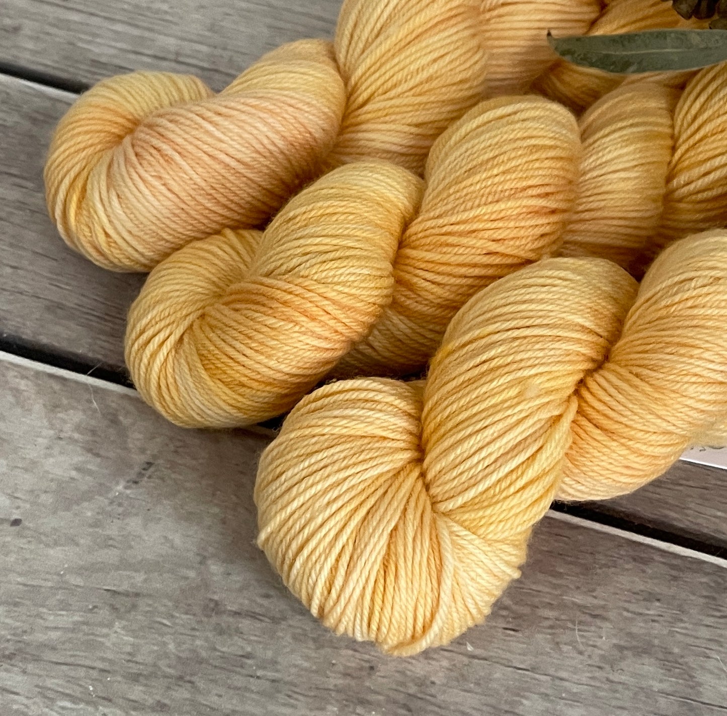 Saffron Drift ooak - Darjeeling DK sock yarn - 8 ply