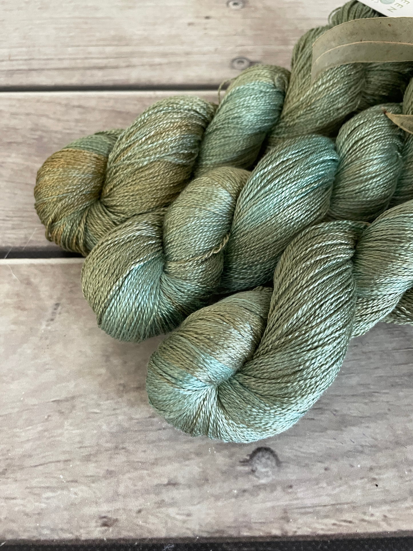 Sea Green - 3 ply pure silk yarn - Ginseng hl