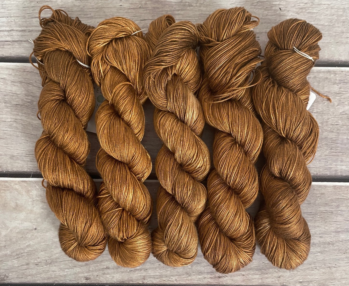 Bronze - 4 ply in Mulberry silk - Pekoe 4