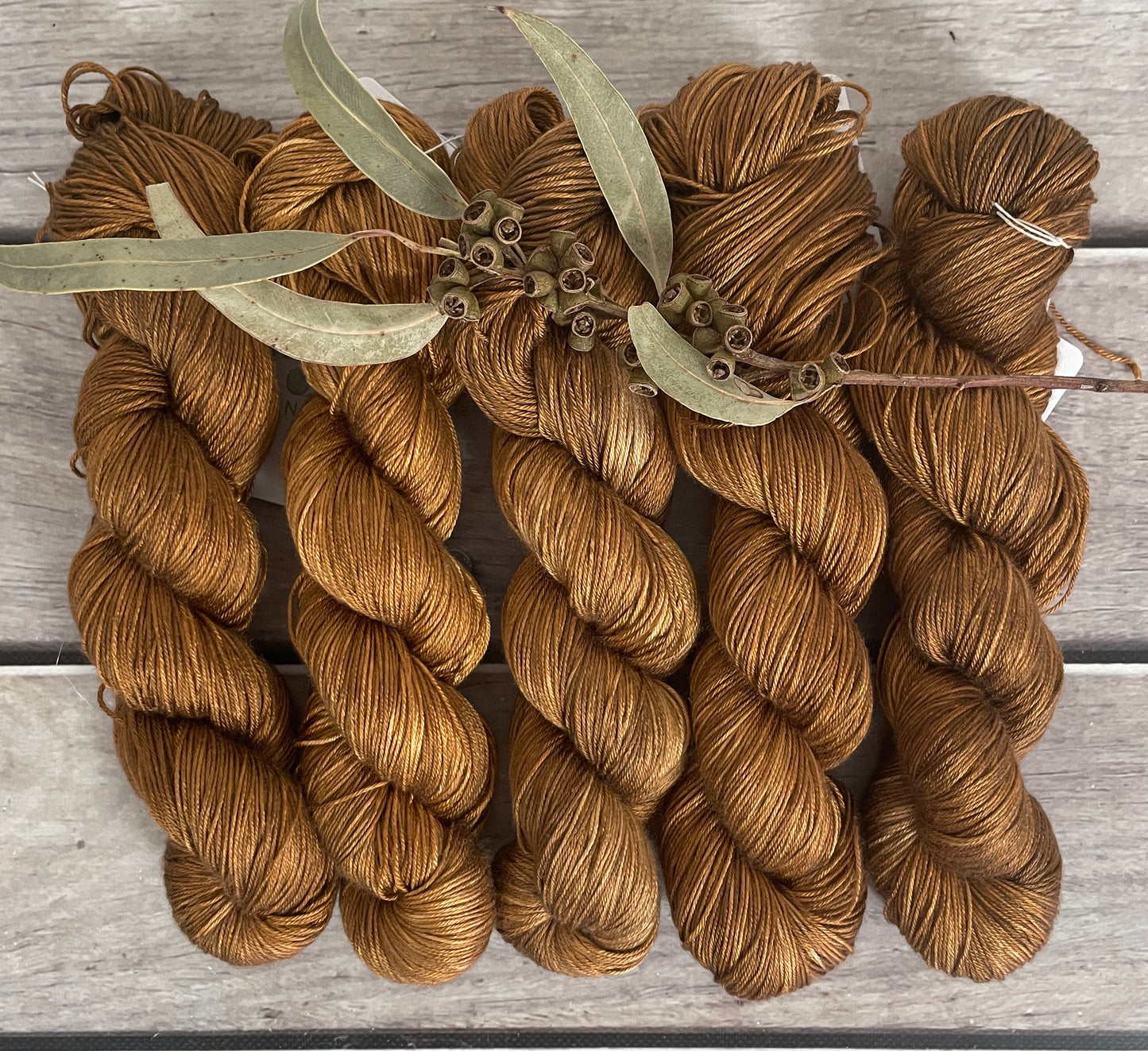 Bronze - 4 ply in Mulberry silk - Pekoe 4