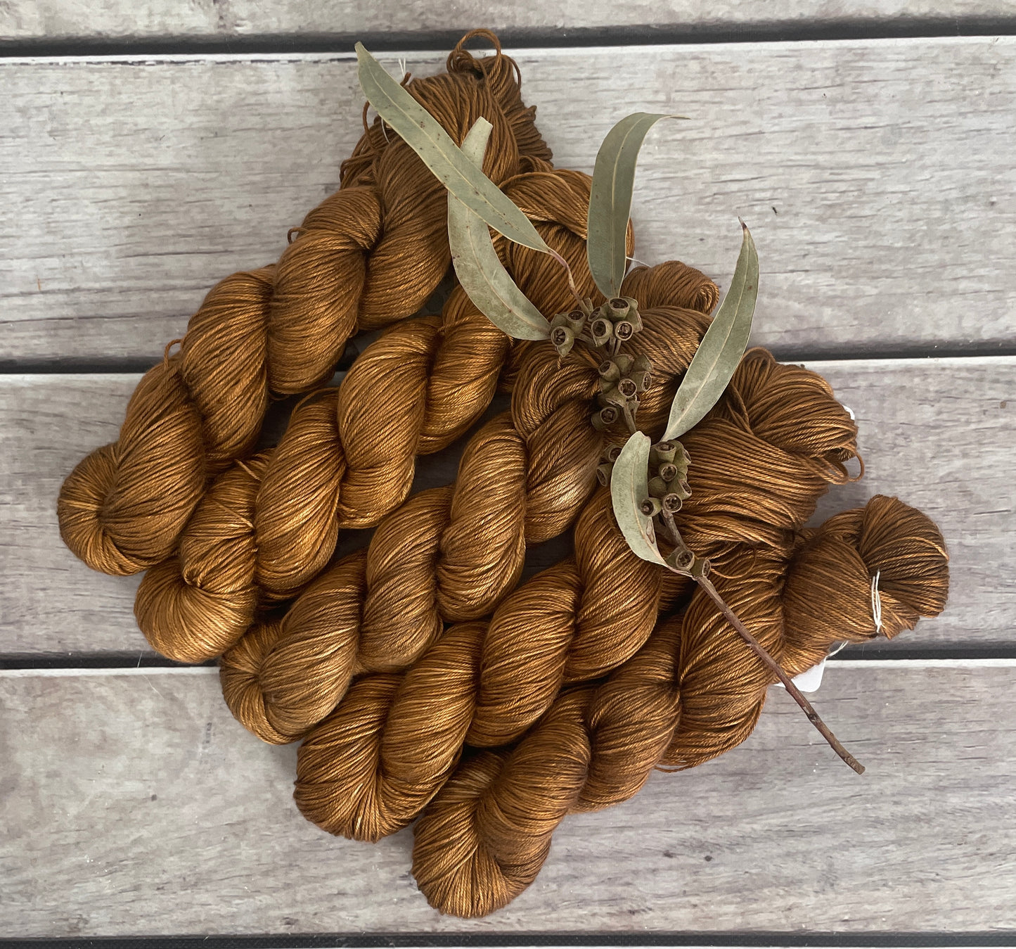 Bronze - 4 ply in Mulberry silk - Pekoe 4