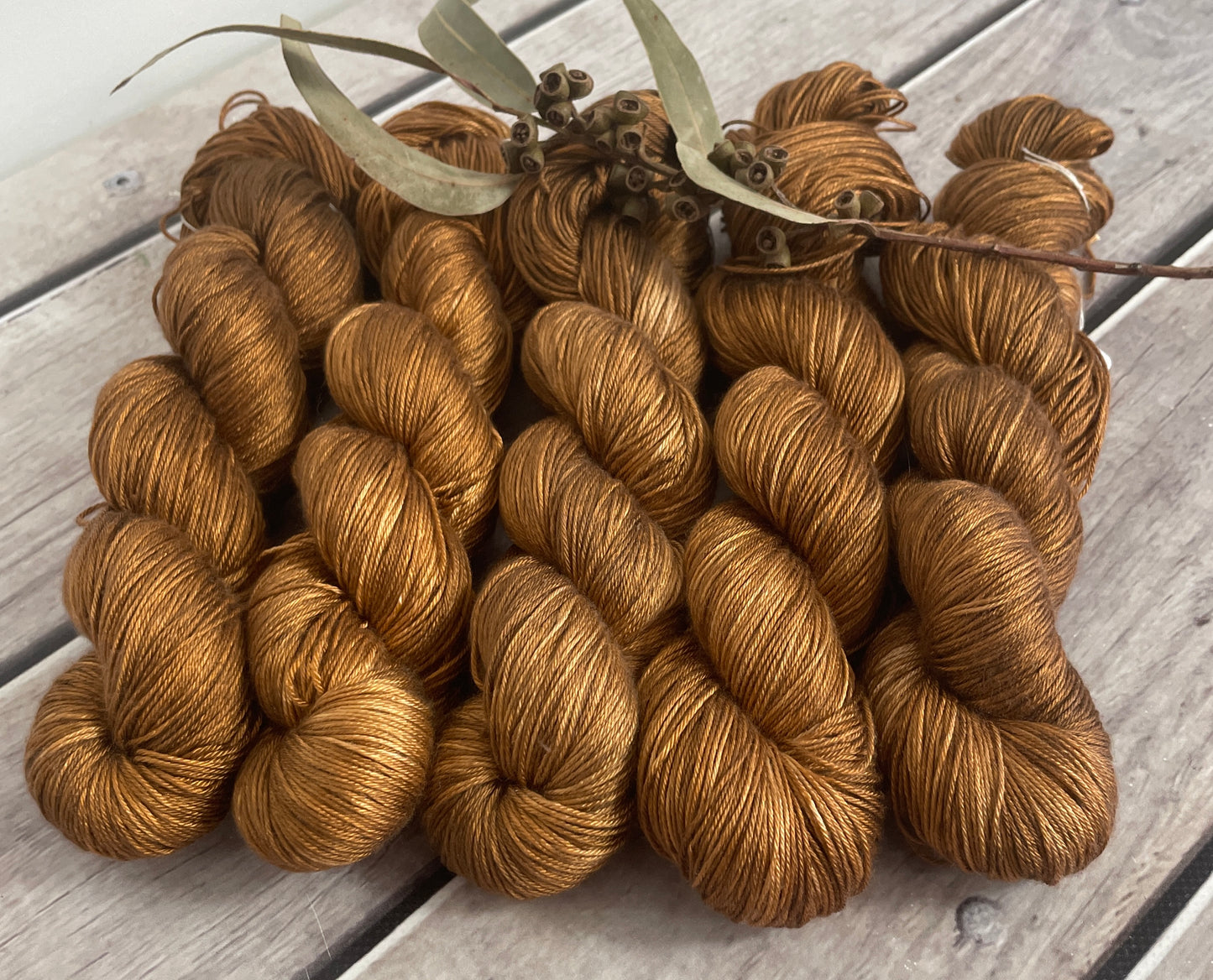 Bronze - 4 ply in Mulberry silk - Pekoe 4