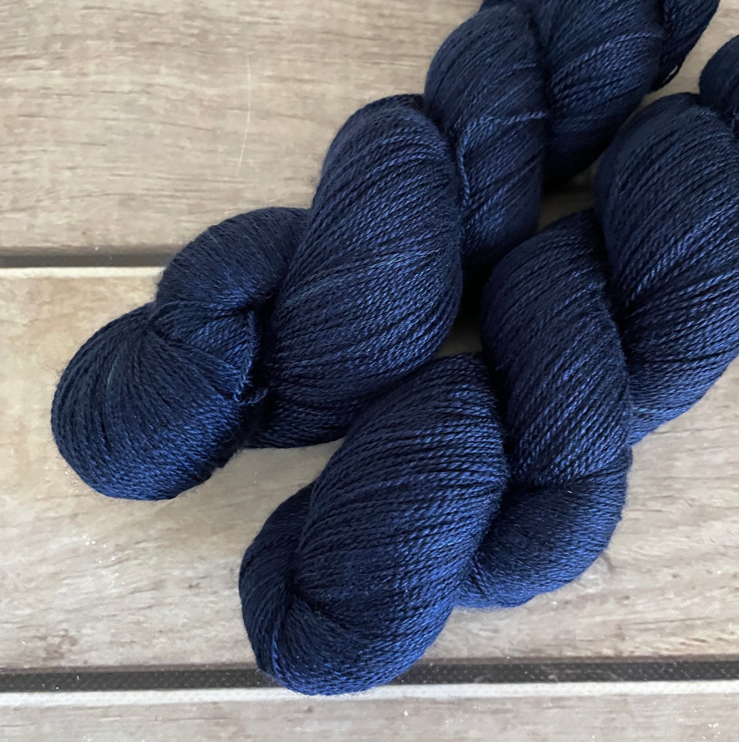 Midnight in Paradise- Merino/silk - 2 Ply - Jasmin
