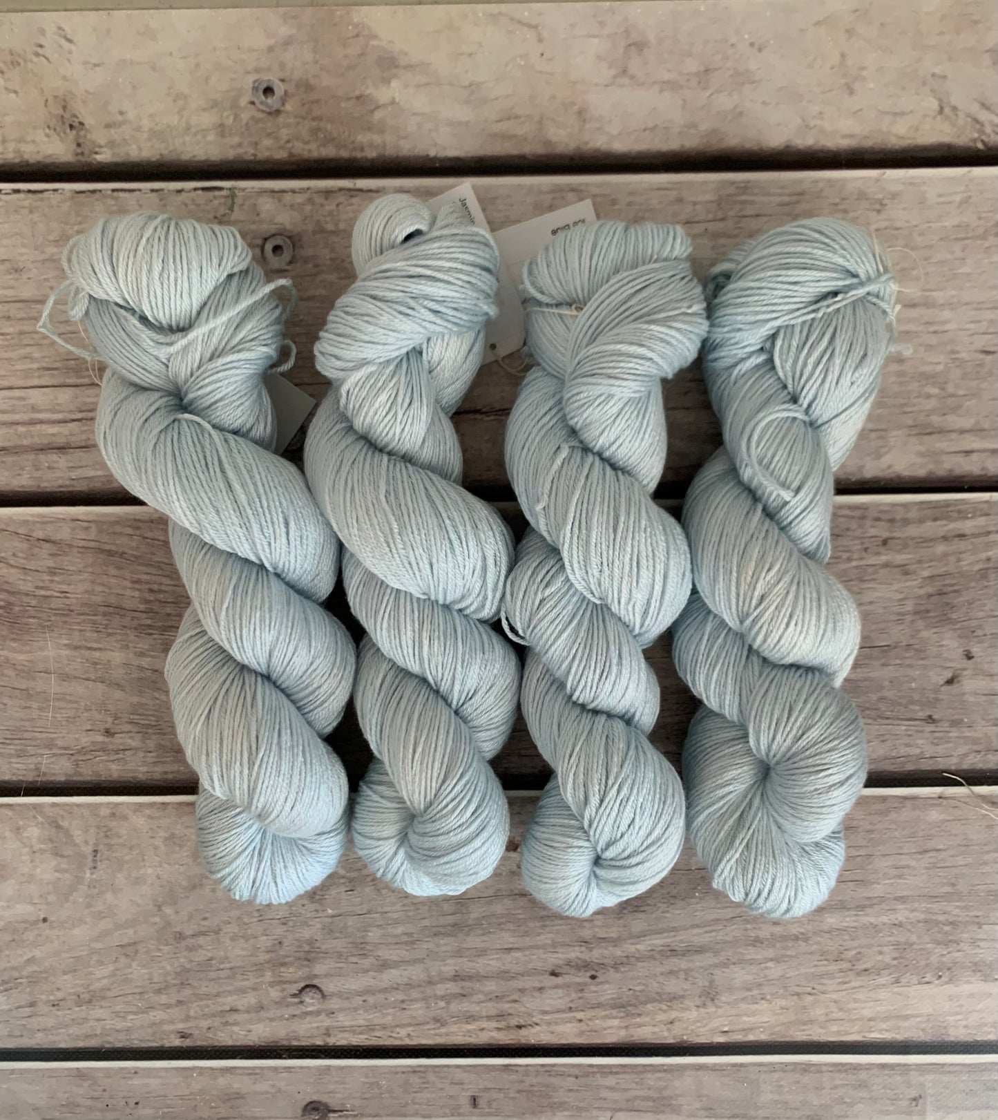 Ice Blue - 4ply/fingering - silk and merino yarn - Jasmine 4