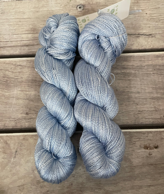 Ice Blue - 3 ply in Mulberry silk yarn - Pekoe hl