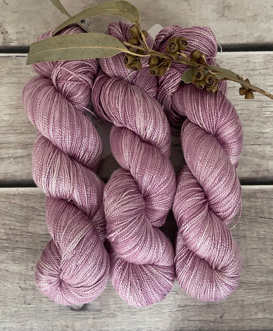 Tea Rose - 4 ply in Mulberry silk - Ginseng f