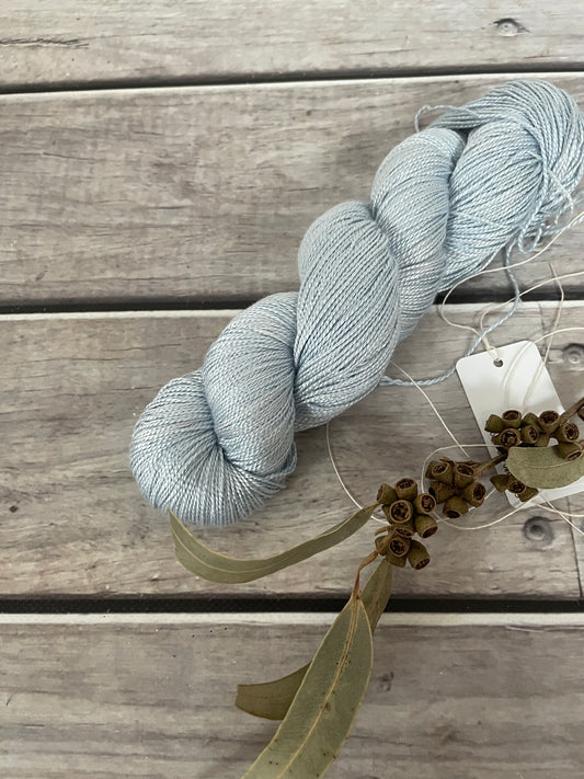Ice Blue - 4 ply silk - Ginseng f