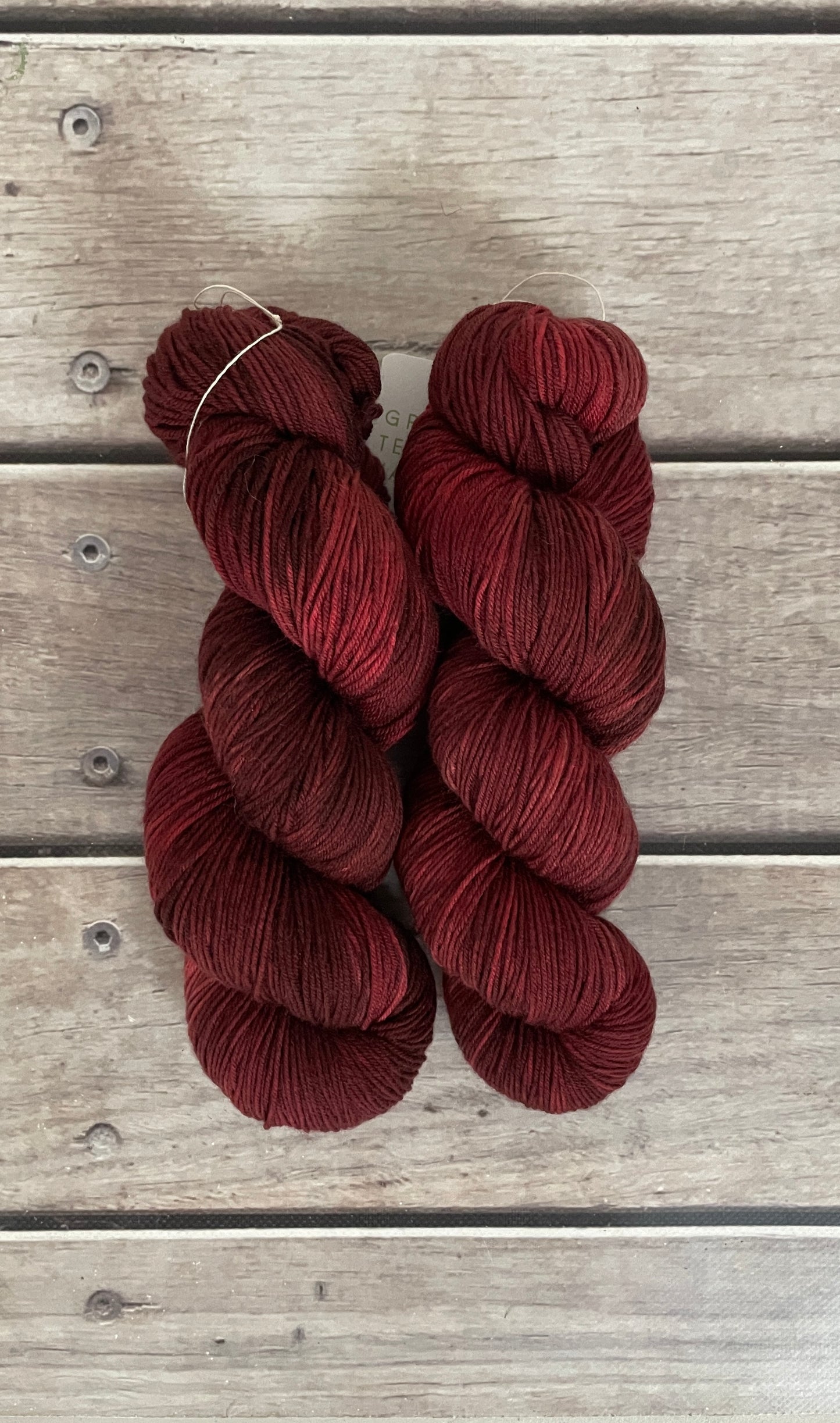 Slow Fashion - 4 ply merino/nylon sock yarn - Darjeeling f