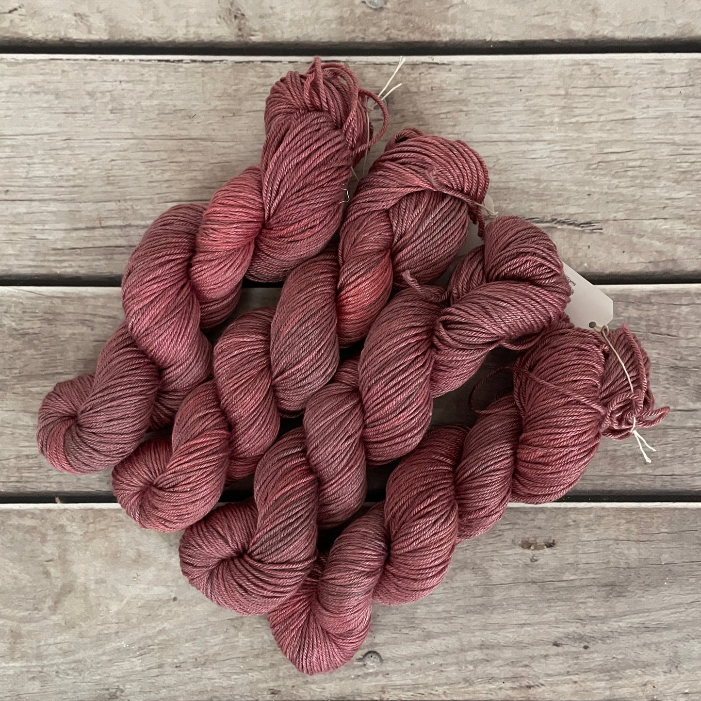 Ming Red - merino/silk - Jasmin DK