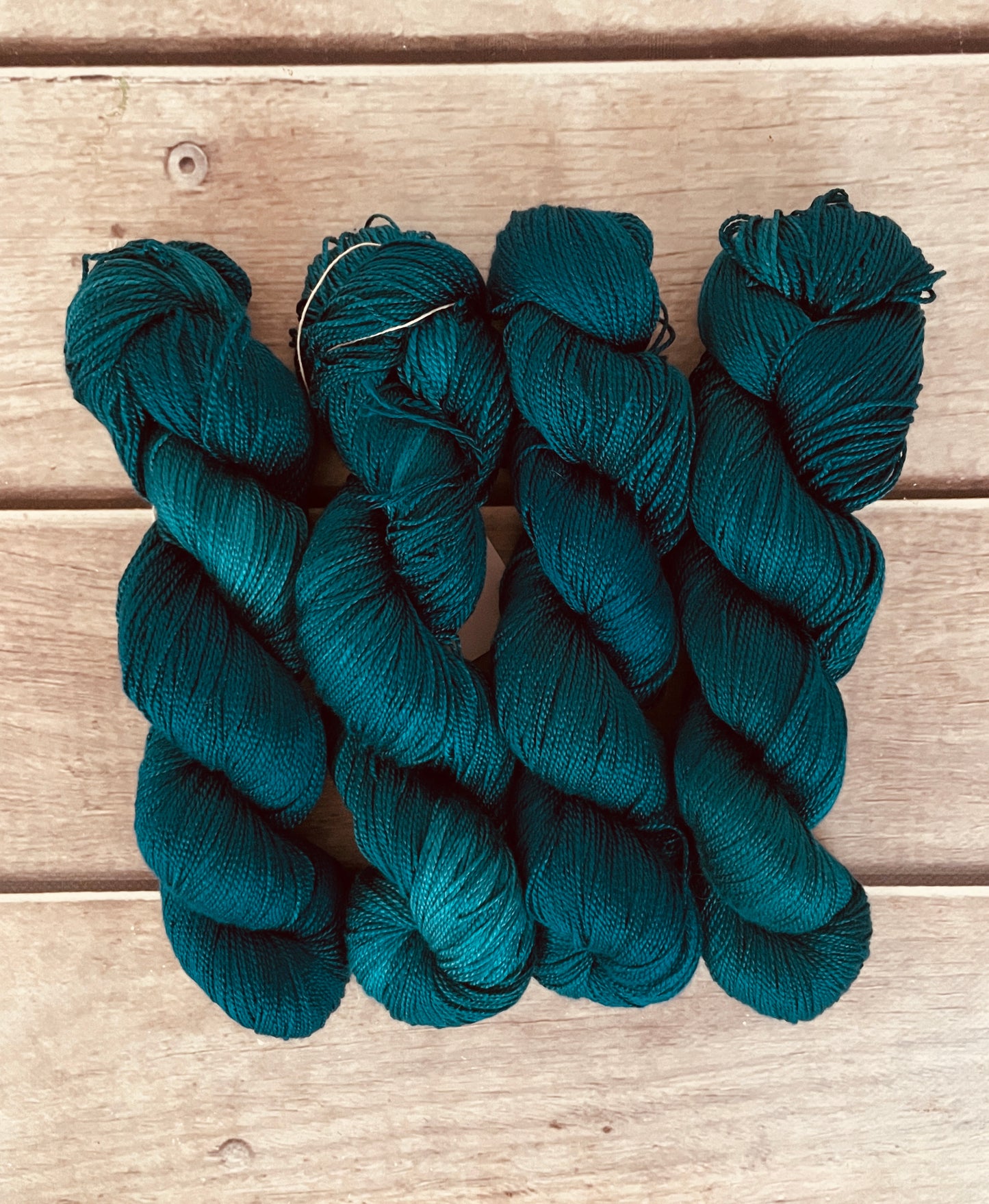 Vintage Button - 4 ply silk - Ginseng f