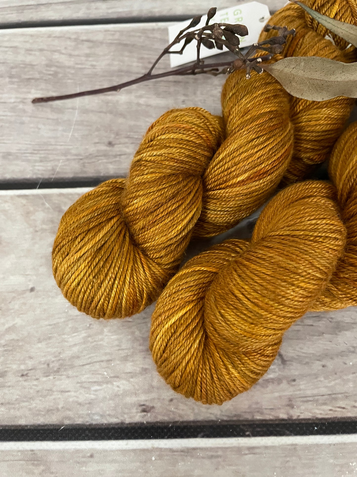 Ming Tile - merino/silk - Jasmin DK