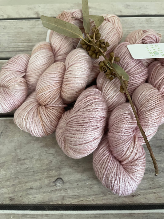 Rose Gold Light - merino/silk - Jasmine DK