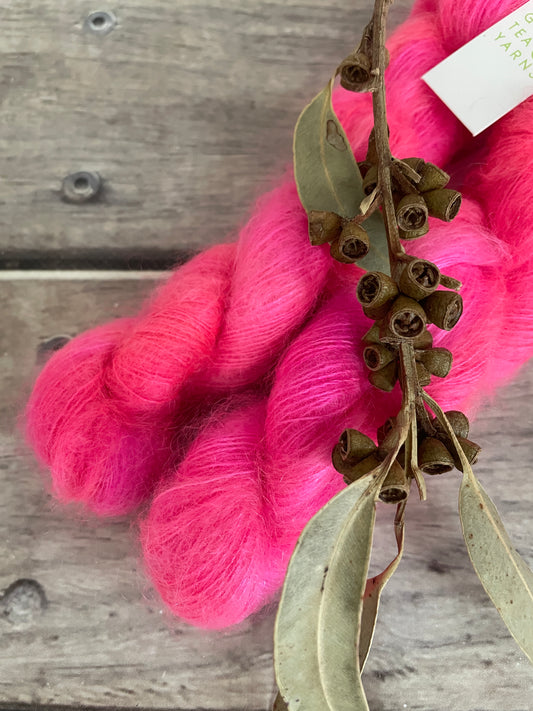 Candy Crush - Silk/Mohair - Shui Yun- 20g, 2 ply/lace