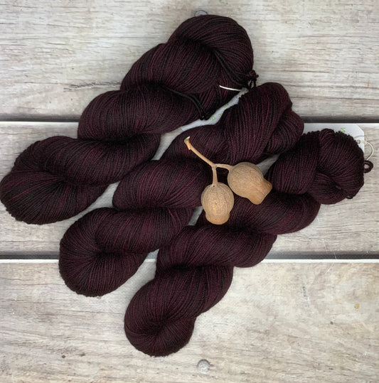 Black Cherry - 4 ply merino/nylon sock yarn - Darjeeling