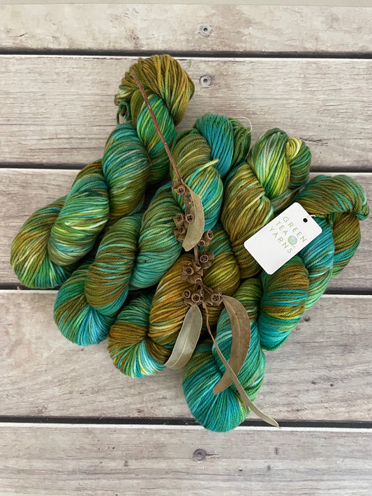 Golden Mangrove ooak - Darjeeling DK sock yarn - 8 ply