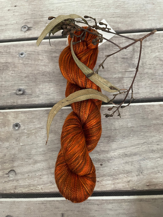 Woodend - 3 ply pure silk yarn - Ginseng hl