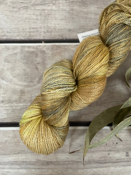Old Gold - merino/silk 4 ply - White Cloud f
