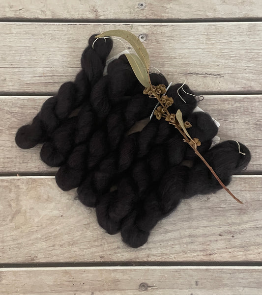 Blackcurrant - Silk/Mohair - Shui Yun- 20g, 2 ply/lace