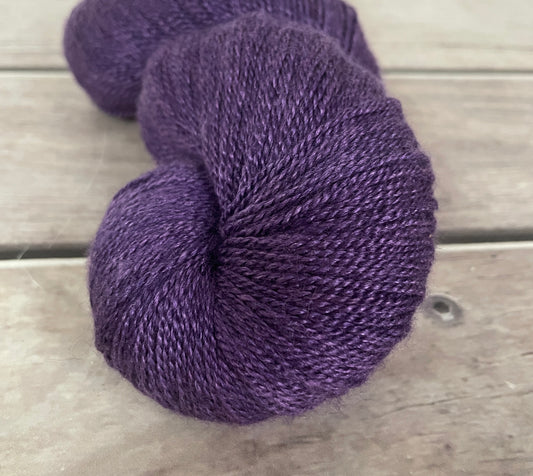 Damson ooak - Merino/silk - 3 Ply - Jasmine 3