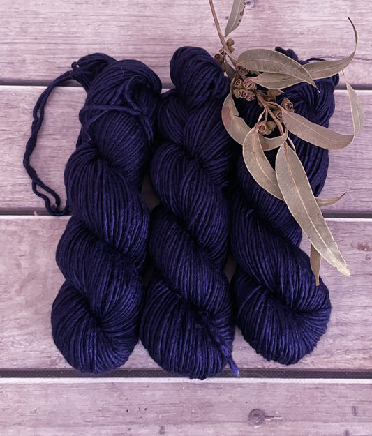 Percy's purple - 10 ply merino/silk singles - Peach