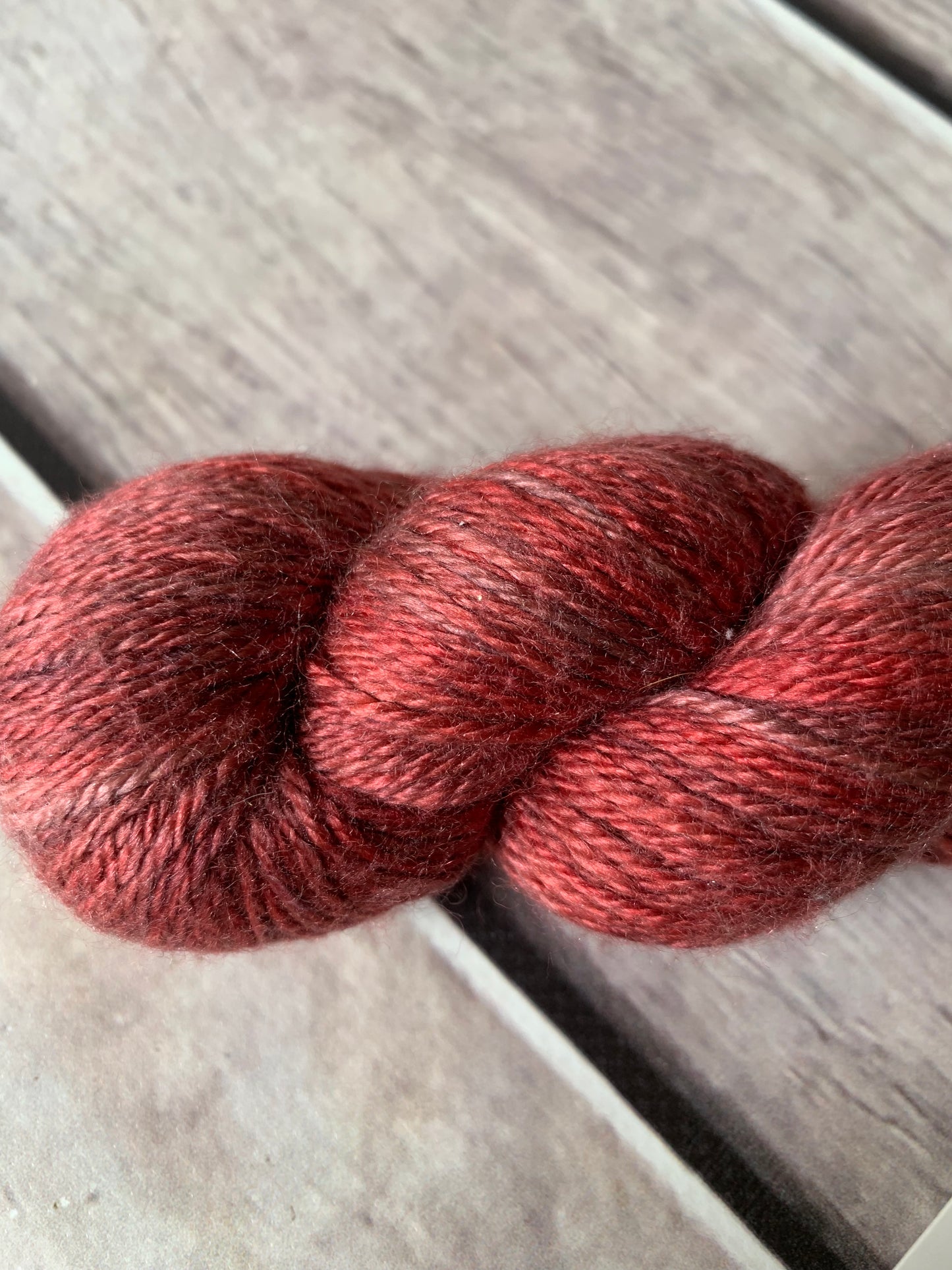 Ming Red 50g - 4 Ply Silk & Merino - White Cloud
