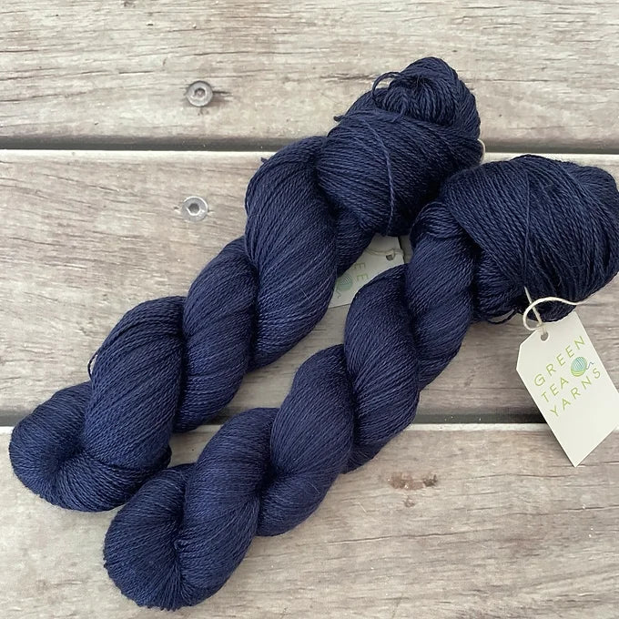 Dreams of a Starry Night - 2 Ply in Silk & Alpaca - Echinacea