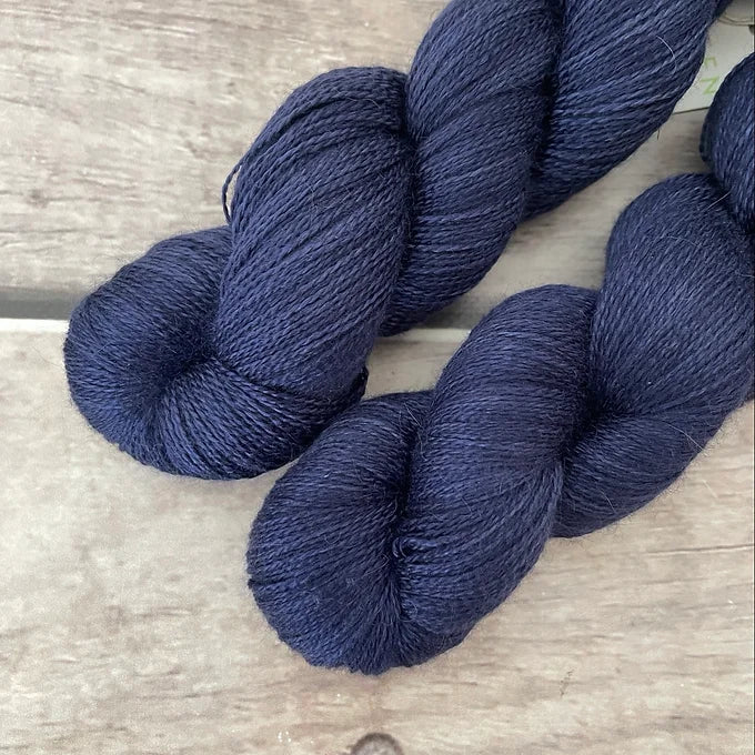 Dreams of a Starry Night - 2 Ply in Silk & Alpaca - Echinacea