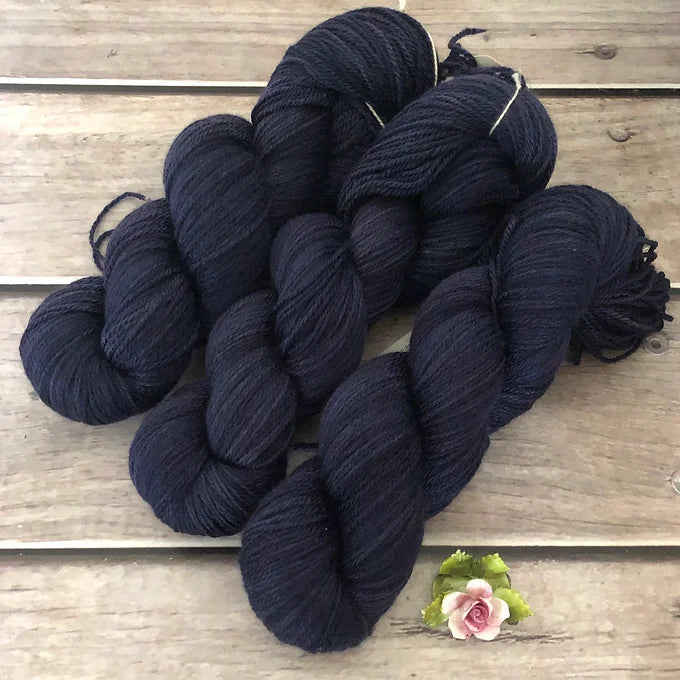 Dreams of a Starry Night - 4 ply in silk and merino - White Cloud