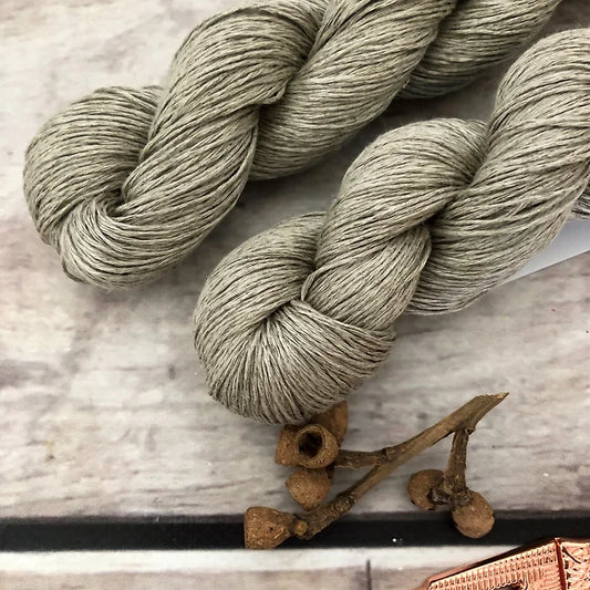 Yanga on Ceylon pure linen yarn - 50 gm skeins