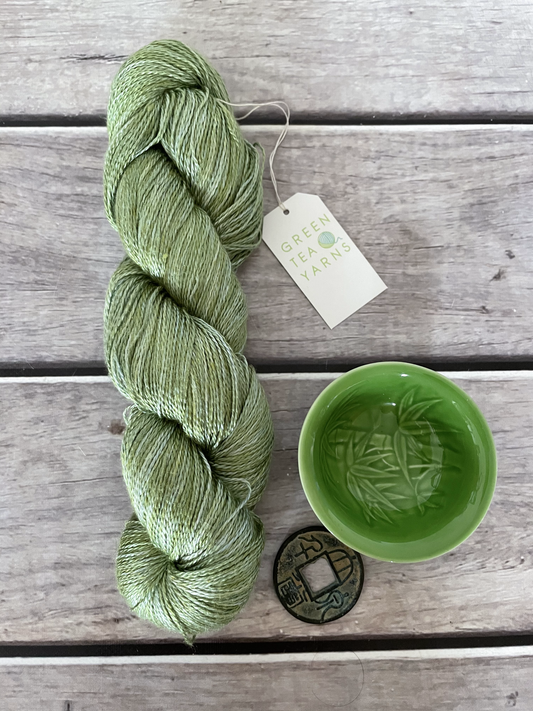 Matcha Green - 3 ply in Mulberry silk - Pekoe hl