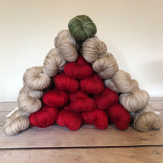 Santa's Surprise - 8 ply merino / nylon sock yarn - Mangosteen 8 sparkle