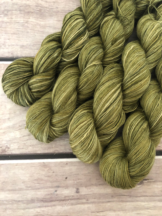 Banksia - 4 ply Bamboo and Linen - Zhucha