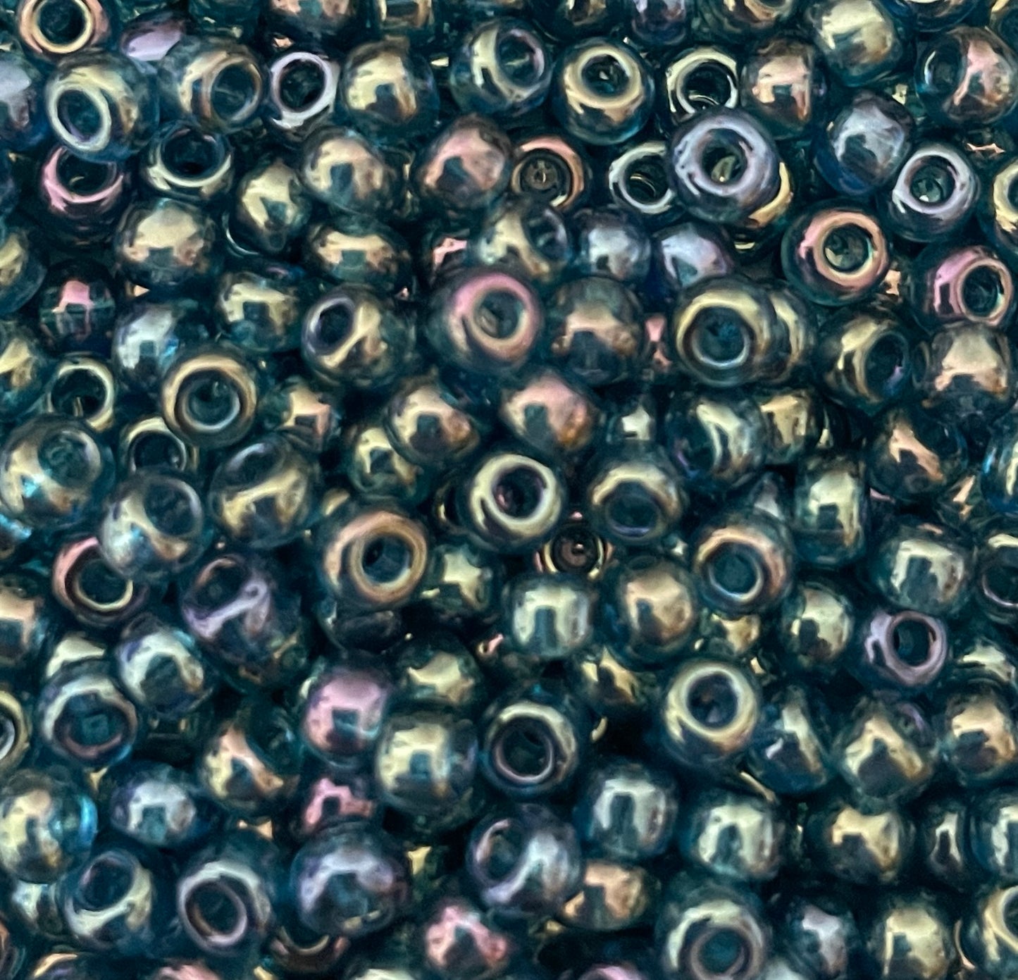 Miyuki 6 - Montana Blue Gold Lustre