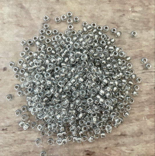 Miyuki 6 - Pewter lined Crystal