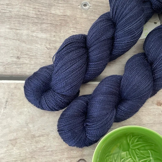 Dreams of a Starry Night - 2 Ply in Silk & Alpaca - Echinacea