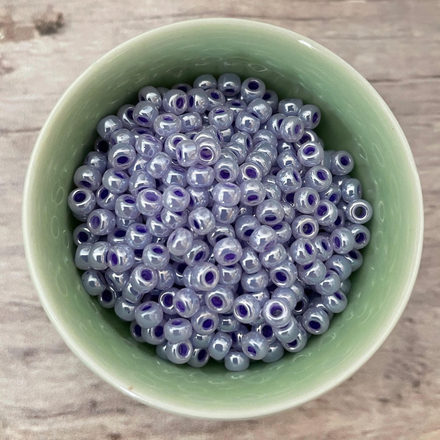 Miyuki 6 - Lilac Ceylon